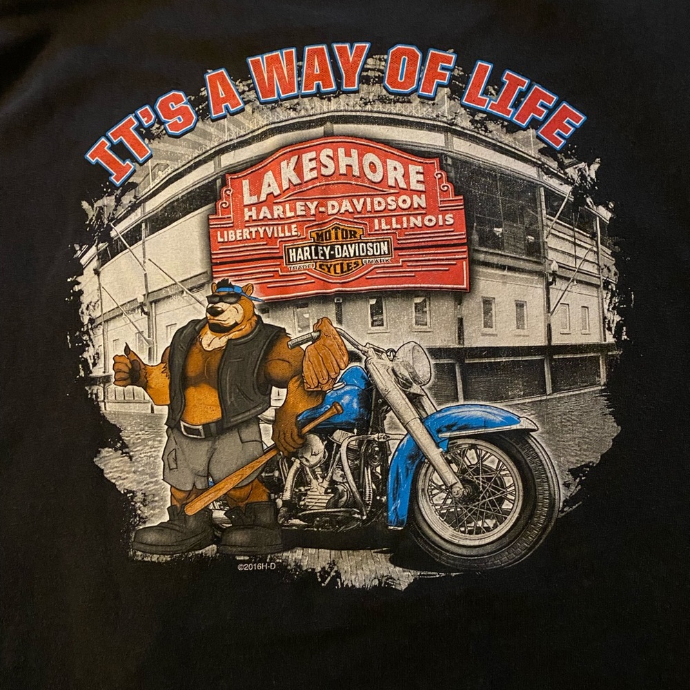 RARE - Cubs Harley Davidson short sleeve t-shirt. Size 2XL.